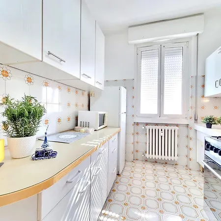 Maison Parisienne *